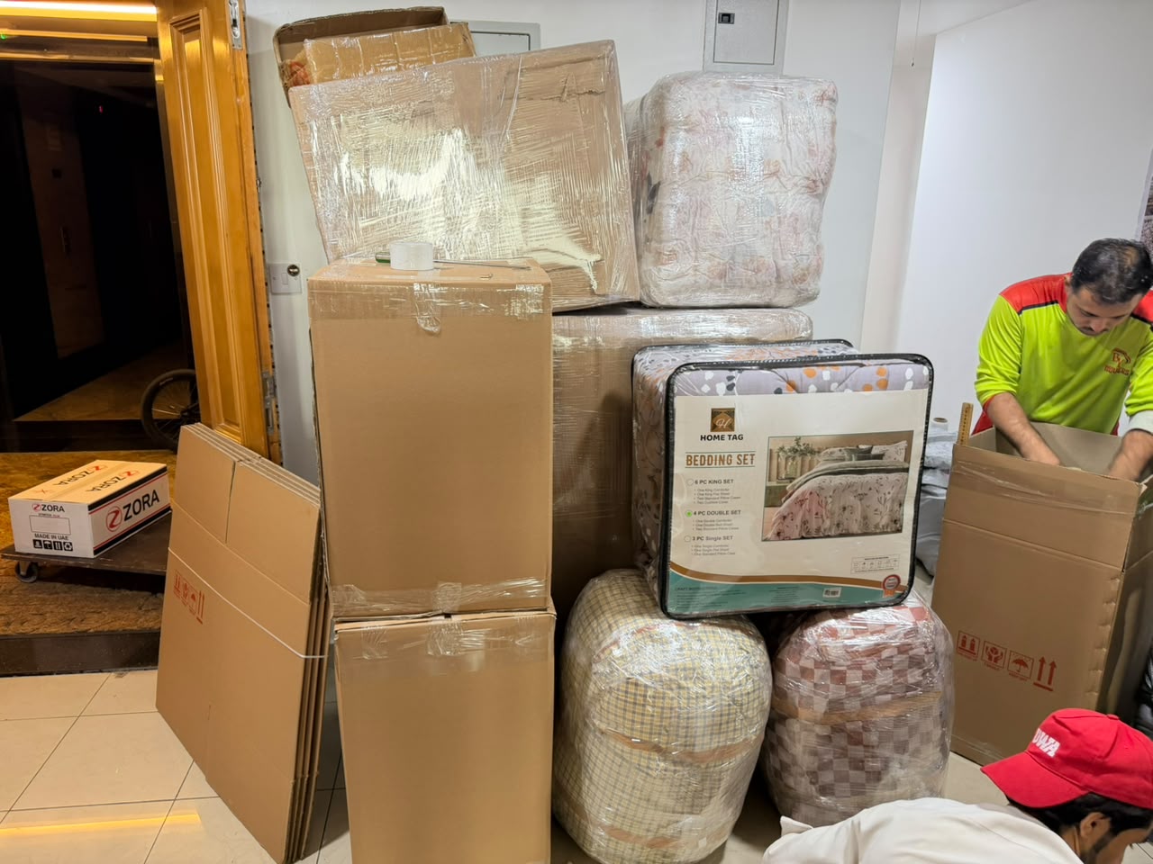 Packing service Sharjah movers and packers